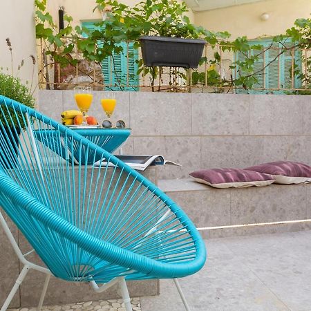 Loc Hospitality Urban Suites コルフ島 エクステリア 写真