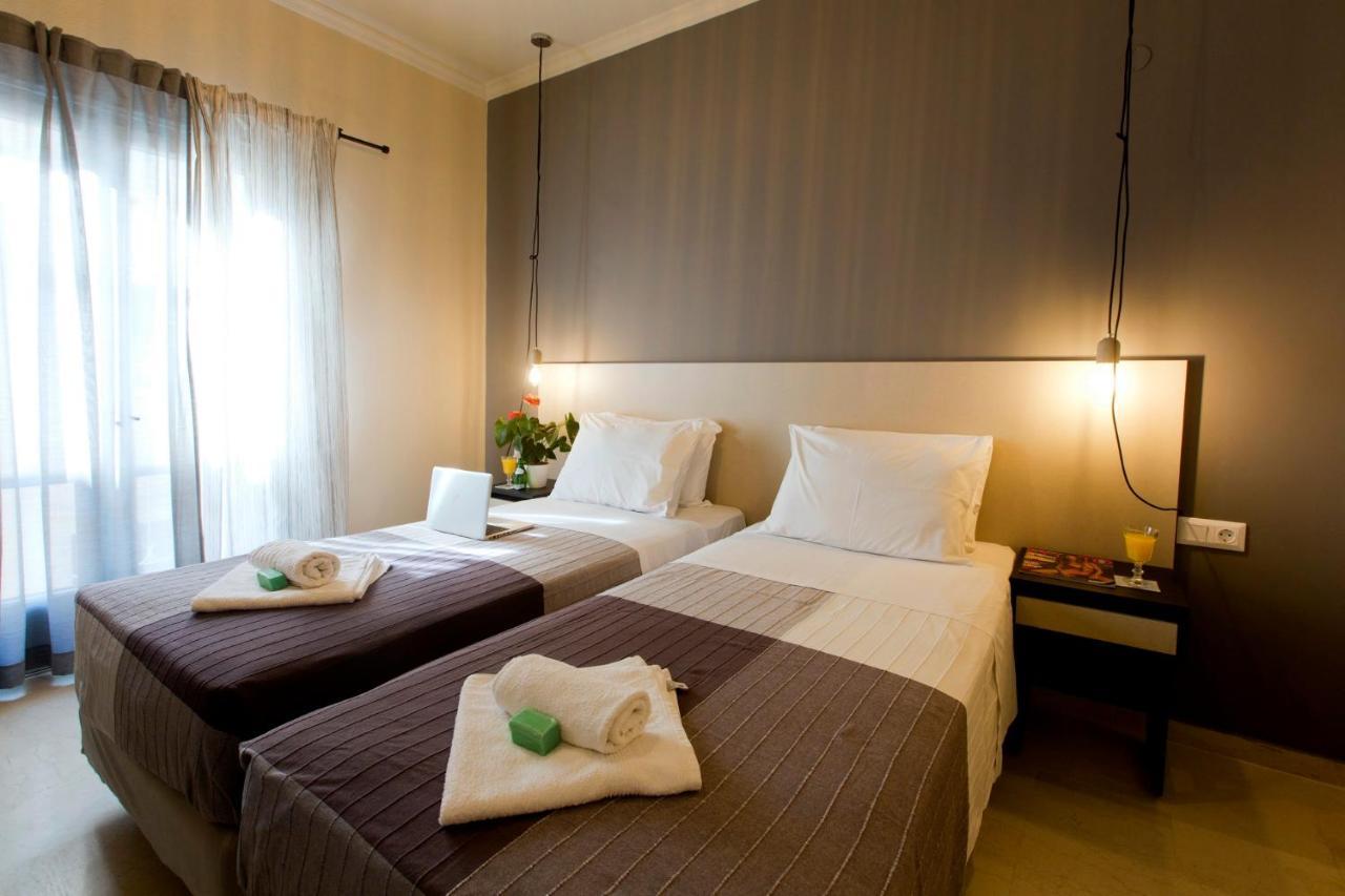 Loc Hospitality Urban Suites コルフ島 エクステリア 写真