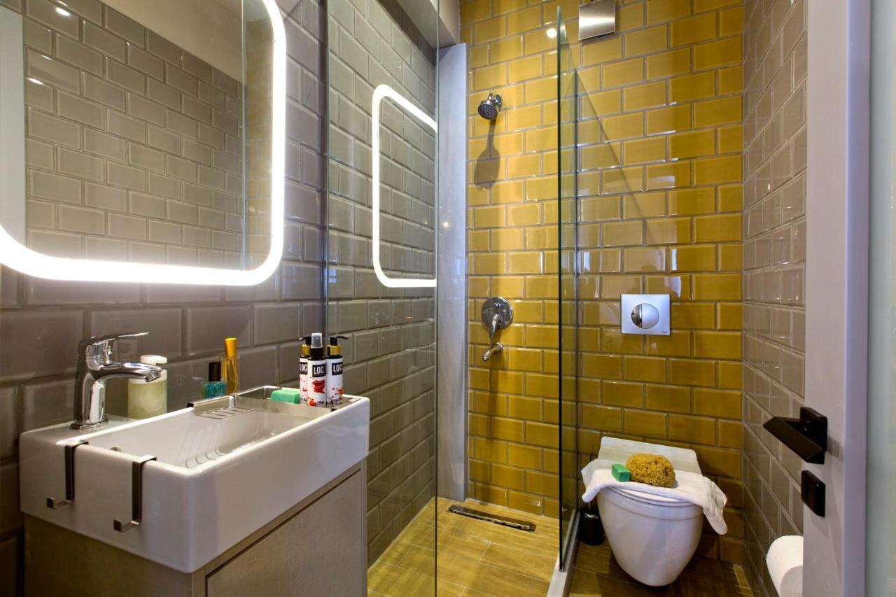 Loc Hospitality Urban Suites コルフ島 エクステリア 写真