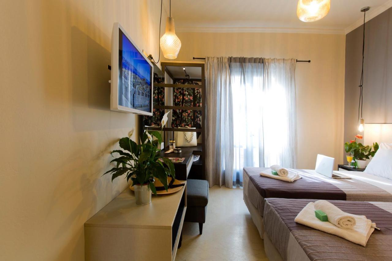 Loc Hospitality Urban Suites コルフ島 エクステリア 写真