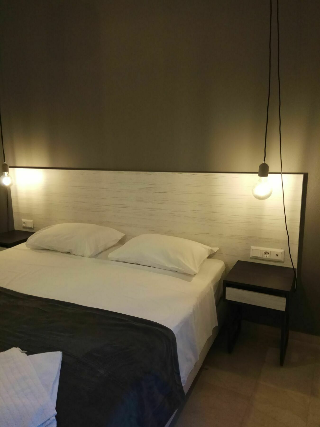 Loc Hospitality Urban Suites コルフ島 エクステリア 写真