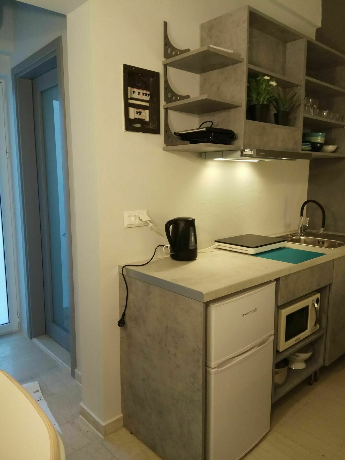 Loc Hospitality Urban Suites コルフ島 エクステリア 写真