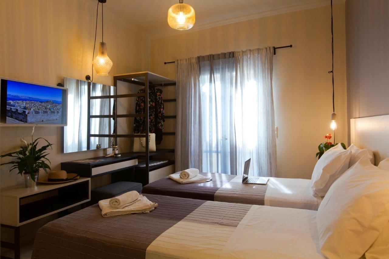 Loc Hospitality Urban Suites コルフ島 エクステリア 写真